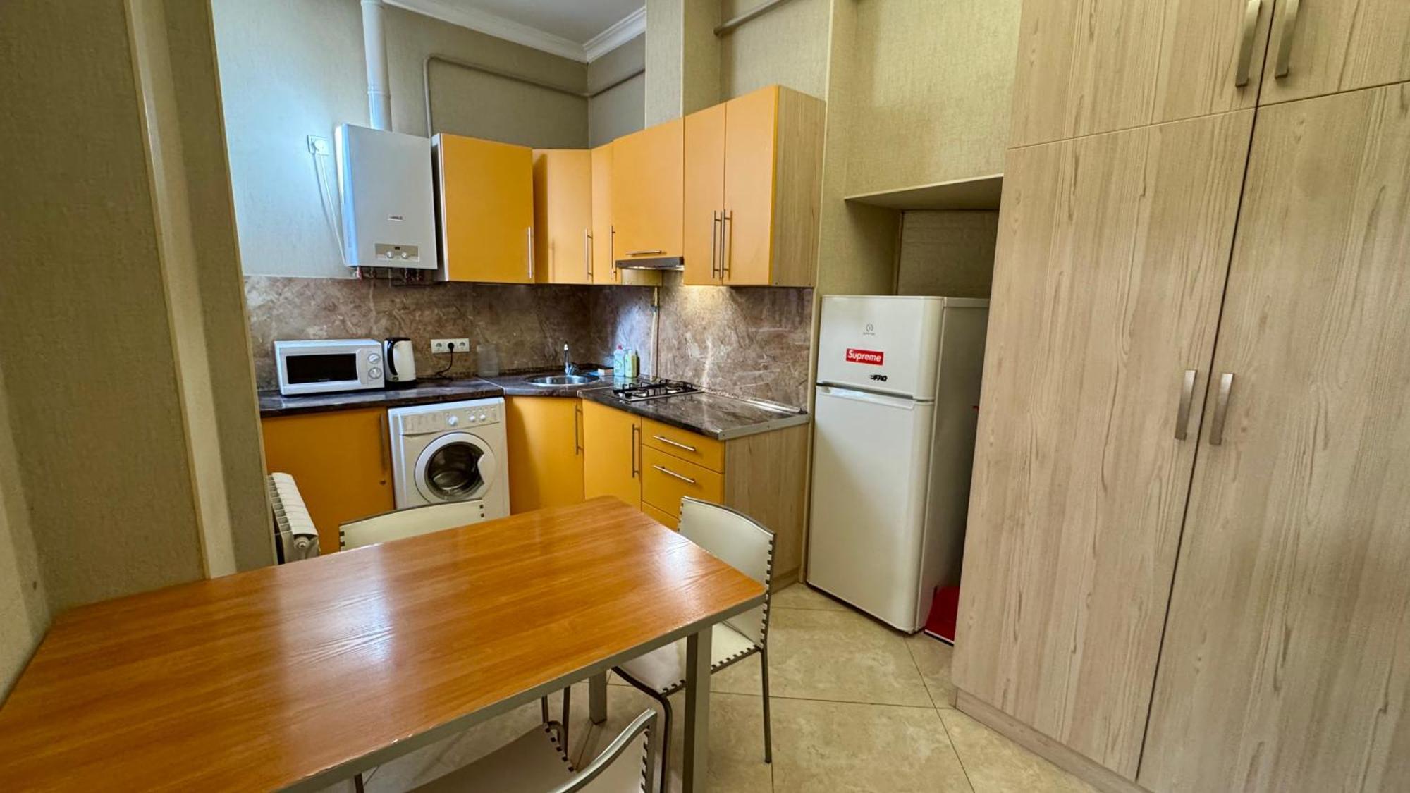 Central Apartments أوديسا المظهر الخارجي الصورة